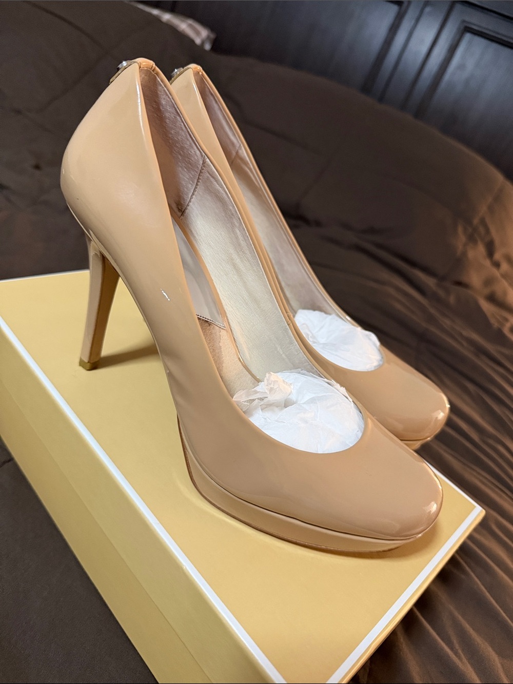 Michael Kors Women's Nude Patent Leather Pumps
